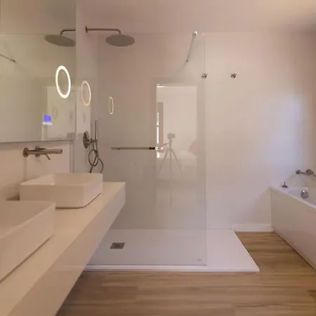 Villa Huerta 1 *